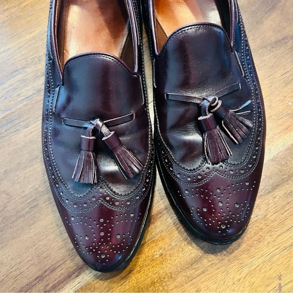 Allen Edmonds Burgundy Manchester Tassel Loafers 9 - Picture 6 of 8